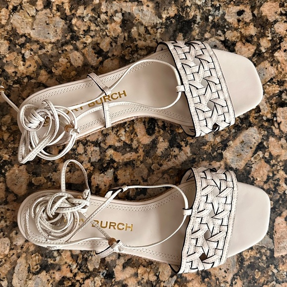 Tory Burch Basket Weave Espadrille Sandals White Cream - Picture 3 of 9